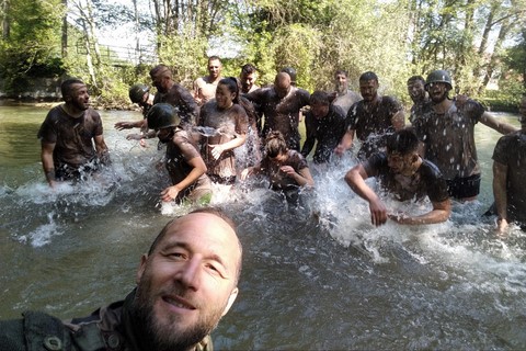 Sportif dans l'eau